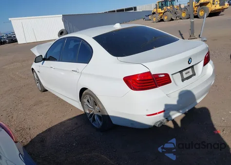2016 BMW 528I из США, поврежденный, VIN WBA5A5C59GG355125